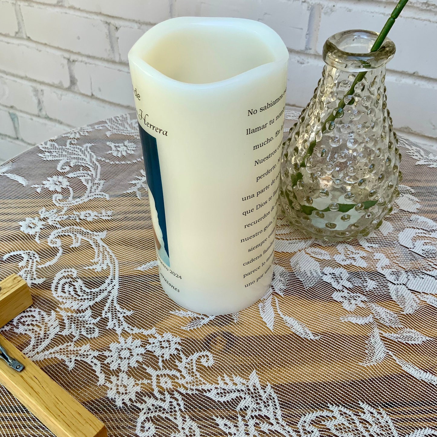 Personalized Spanish Memorial Candle with Photo • Two-Sided LED Remembrance Keepsake • Veladora Memorial Personalizada