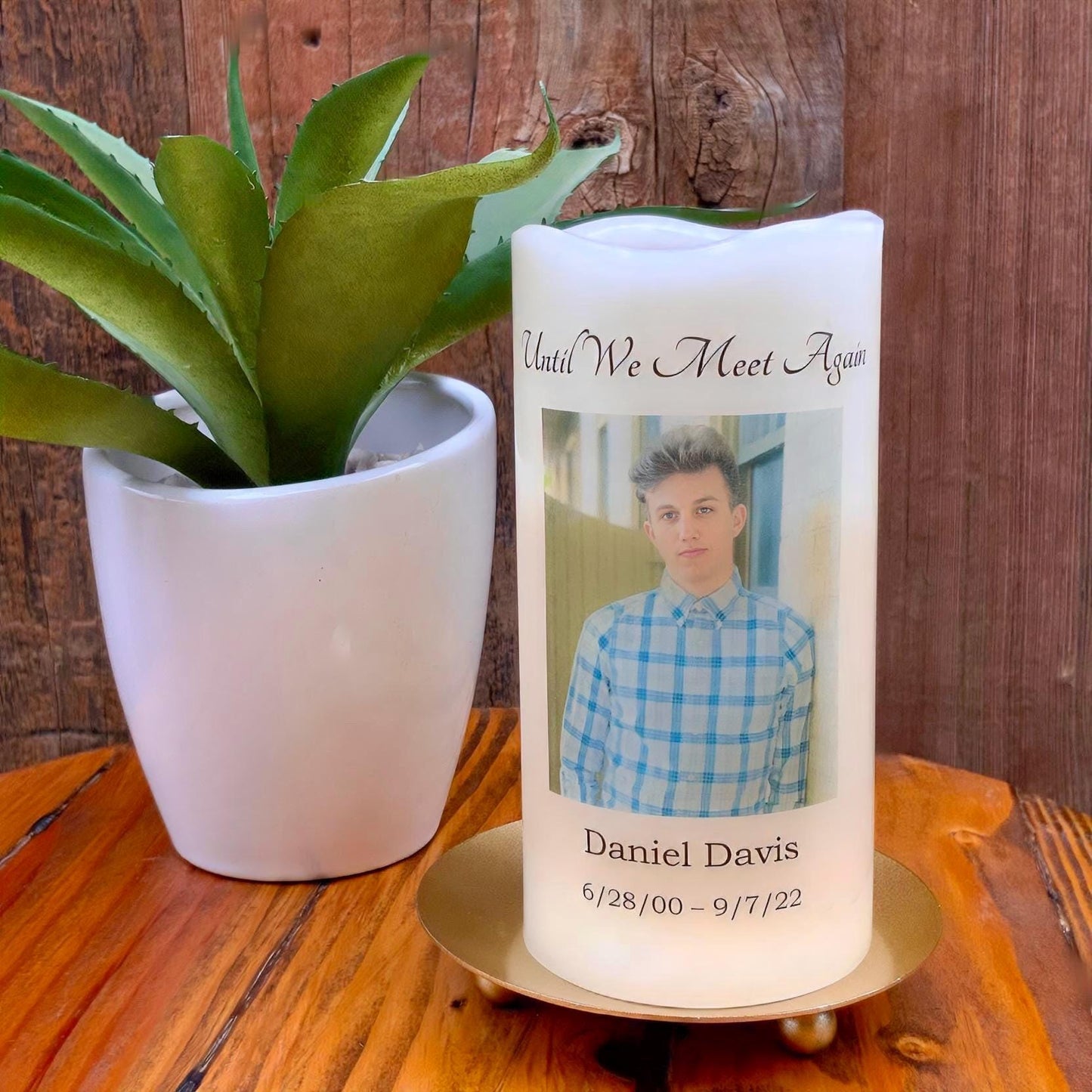 Minimalist Memorial Candle with Photo, Name & Dates | Personalized LED Remembrance Candle with Quote Options